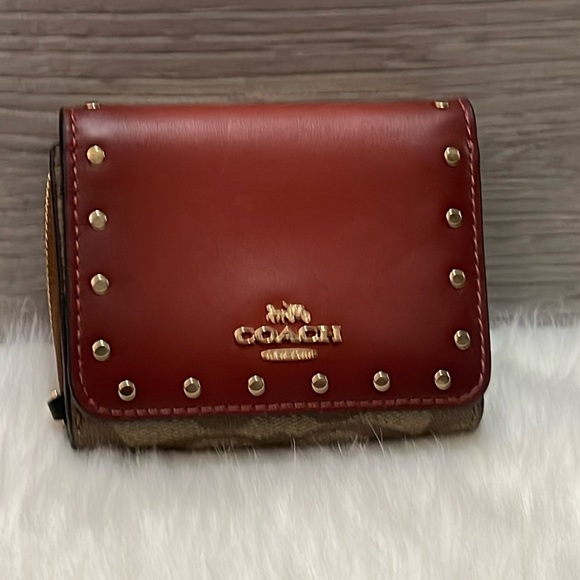 NWT Coach Small Trifold Wallet Colorblock Signature Khaki Terracotta with Rivet - Picture 11 of 11